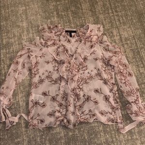 BCBG BEAUTIFUL FLORAL TOP SIZE XS